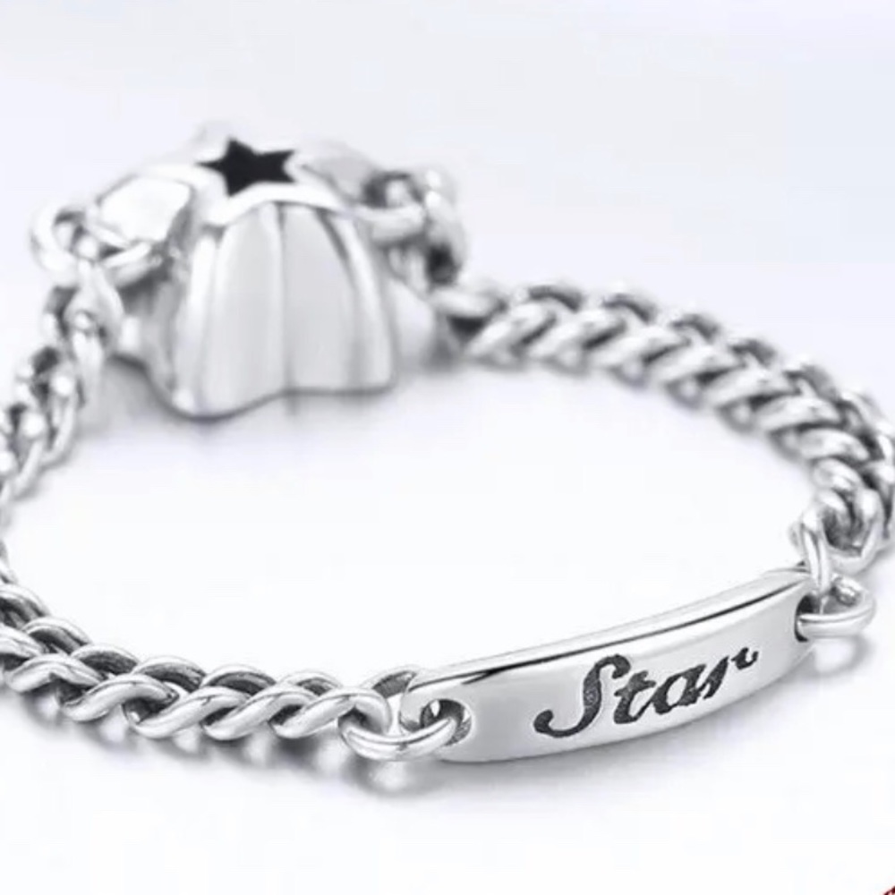 Chain Ring Size Six 6 & 7 With Star Charm - Picture 2 of 5
